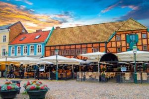 Idei de concediu - LISTA celor mai frumoase oraşe din Europa, pe care agenţiile de turism NU le promovează