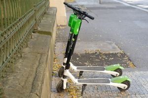 Din luna martie ne plimbăm cu trotinetele electrice pe străzile din Timişoara