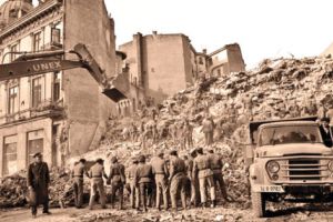 La noapte: 42 de ani de la MARELE CUTREMUR!