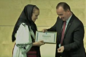 Meşteri şi rapsozi populari, premiaţi la Gala  „Tezaure Umane Vii”