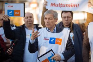 Caravana PLUS, în Gorj. Cioloş strânge semnături