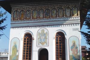 380 de ani de la oficierea primei slujbe in Biserica Domneasca din Ploiesti