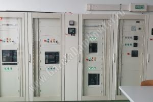 UVT inaugurează, marţi, Laboratorului Echipamente şi Instalaţii Electrice