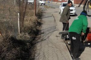 Primăria Alba Iulia a început ”Curăţenia de primăvară” – Programul activităţilor de salubrizare şi zonele în care se desfăşoară, în perioada 4-10 martie