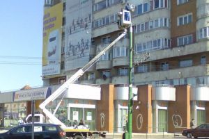 Încep noi lucrpri de extindere a iluminatului public în municipiul Braşov