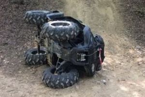 Un bărbat din Remeţi a murit zdrobit sub un ATV cu care a căzut în pârâul Valea Iadului