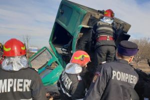 Incendiu în trafic!  Un autocamion a luat loc