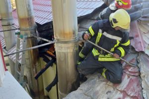 Alerta la Liceul din Cobadin, judetul Constanta. Elevii au fost evacuati dupa producerea unui incendiu (galerie foto+video) 