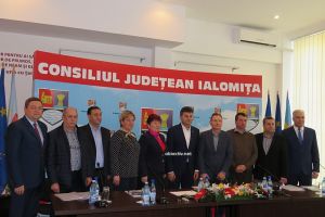 Ialomiţa: Șase noi contracte de finanţare semnate prin Asociaţia de Dezoltare Intercomunitară