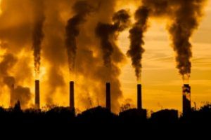 Marea Britanie – Nivelul emisiilor de dioxid de carbon, in scadere pentru al saselea an consecutiv