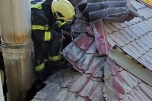 Alertă la un liceu din Constanţa. Incendiu la centrala termică. Elevi evacuaţi