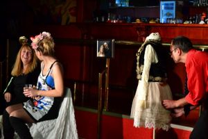 Duminică, 17 martie: ,,Soţ de vânzare”- o piesă plină de umor, pe scena Centrului Cultural Cugir