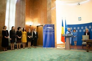 Secretarul de stat Oana Pintilei anunţă că în Rădăuţi va fi implementat un proiect ...