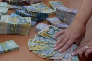 Tichete de 400 de lei pentru copii! Banii pot fi folosiţi de părinţi sau familii strict în aceste condiţii