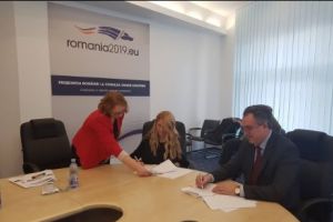 Anchetă la două companii gigant din România! Ce caută Consiliul Concurenţei la firmele cu zeci de mii de angajaţi!