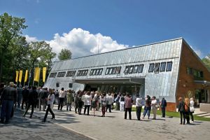 Proiecţie de diafilme cu ”satul copilăriei noastre” la Muzeul Astra în Dumbrava Sibiului