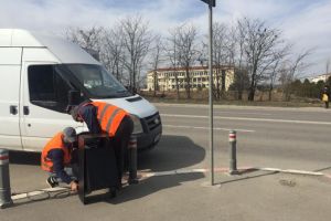 Se monteaza noi cosuri de gunoi in municipiul Constanta