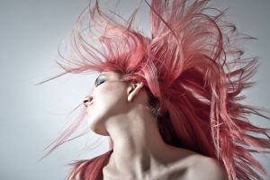 Remedii naturale pentru prevenirea căderii părului