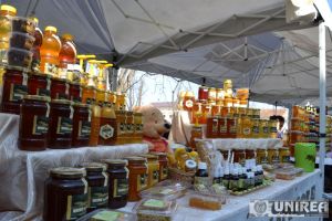Sărbătoarea Mierii 2019, la Blaj, în 22-24 martie: Cel mai mare târg apicol din România a ajuns la cea de a 12-a ediţie. PROGRAMUL manifestării