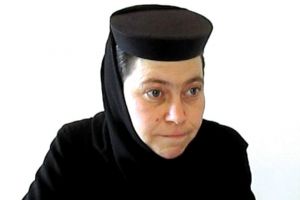 Stareţa Eftimia, de la Mănăstirea Surpatele: „Oricine păşeşte în Casa lui Dumnezeu pentru a duce viaţa de mănăstire trebuie să aibă o chemare”