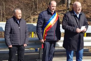 Constantin Rdaulescu: Podul din Olăneşti, pe drumul către Schitul Bradu, inaugurat oficial!