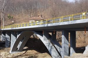 Constantin Radulescu: Podul din Olăneşti, pe drumul către Schitul Bradu, inaugurat oficial!