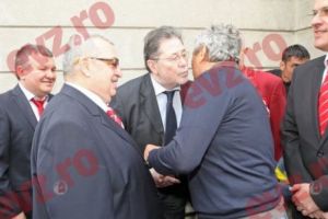 Mircea Lucescu, făcut praf de Cornel Dinu în presa italiană: „Nu vă încrede încredeţi în el”. Evenimentele uitate ale anilor ’90