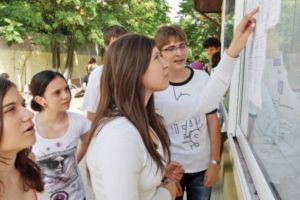 Admitere Liceu 2019-2020: Ce noutăţi conţine fişa de înscriere şi cum arată. CALENDARUL înscrierilor