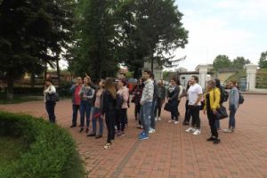 Studenţii de la UPIT, voluntariat în natură