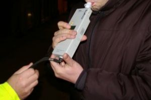 Inca un dosar penal intocmit de politisti: Tanar din Baia Sprie, prins la volan in stare avansata de ebrietate