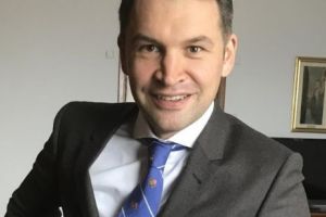 PNL nu se lasă. Atac la adresa coaliţiei PSD-ALDE. O nouă sesizare a Comisiei de la Veneţia
