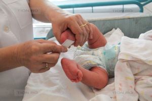 Ajută un bebeluş să câştige lupta pentru viaţă! Aleargă şi donează la Timotion!