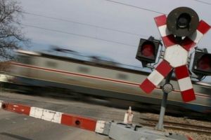Compania CFR, condamnată să plătească despăgubiri 400.000 de euro după ce o femeie a fost mutilată într-o haltă