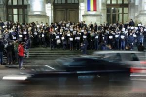 Protestele magistraţilor iau amploare! Care sunt instanţele care şi-au suspendat activitatea