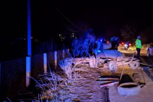 Accident între Aleşd şi Aştileu: Un Opel a făcut praf o căruţă! (FOTO)
