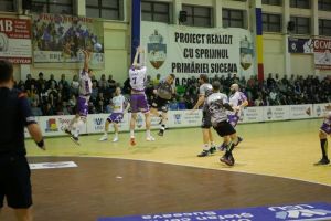 Universitatea a cedat în faţa Timişoarei, la capătul unui joc modest