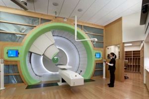 Centrul de Protonoterapie – terapii revoluţionare de tratare a cancerului