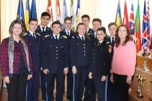Echipa ArmyBot a Colegiului Militar ”Mihai Viteazul” Alba Iulia, la Concursul Internaţional First Tech Challenge – Etapa regională