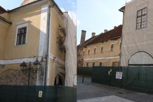 FOTO: Au început primele lucrări de renovare la Palatului Principilor, din Alba Iulia