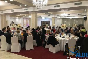 Petrecere surpriză, pentru femeile din ALDE Târgu-Jiu!