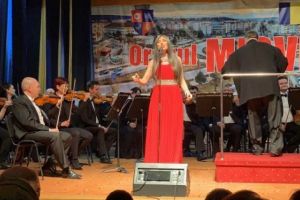 Paula Seling a oprit „Timpul” la Mioveni