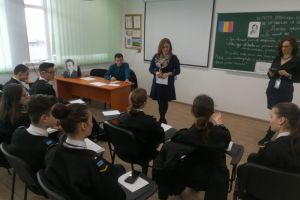 #citesteDobrogea: In Anul Cartii, provocarile scriitorului Pericle Martinescu pentru elevii Colegiului Militar devin reale teme de dezbatere (galerie foto)