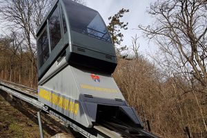 Telecabina de la Cetatea Devei, repusă în funcţiune