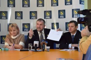 „Un partid politic nu poate închide un spital”