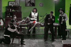 Invitaţie la teatru