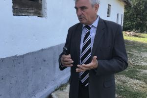 Școală reabilitată complet. Scapă de WC-ul din fundul curţii!