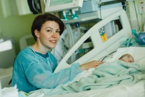 Cătălina Costache ajută inimile bebeluşilor să nu se oprească – Povestea fostei corporatiste devenită ONG-istă