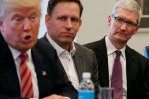 Gafă de proporţii la Casa Albă. Cum i s-a adresat Trump patronului Apple