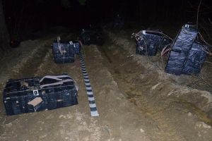 15.000 de pachete de ţigări capturate cu focuri de armă la graniţă