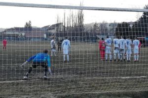 Pojorâta se impune pe terenul liderului şi relansează campionatul